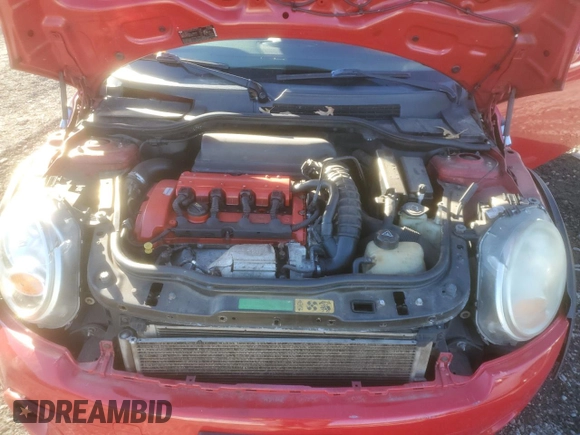 2007 MINI Hardtop S with VIN WMWMF73507TL92600, listed as a Copart auction lot 49324375 with 131,178 mi miles and Clean Title. Bid and sale history available at DreamBid. Image 12.