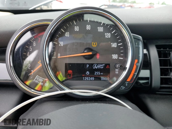 2019 MINI Hardtop Cooper with VIN WMWXP5C55K2H95181, listed as a Copart auction lot 59728085 with 129,249 mi miles and Clean title. Bid and sale history available at DreamBid. Image 9.
