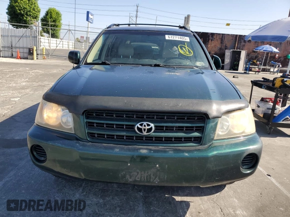 2002 Toyota Highlander with VIN JTEGD21A020022889, listed as a Copart auction lot 61271405 with 197,300 mi miles and Clean title. Bid and sale history available at DreamBid. Image 5.