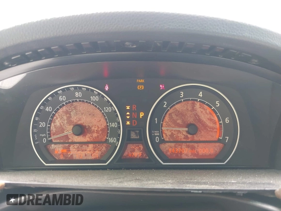 2004 BMW 7 Series 745Li с VIN WBAGN63464DS47181, выставлен на аукционе IAAI как лот 42236487 с пробегом 143 707 миль миль и . История ставок и продаж доступна на DreamBid. Изображение 7.