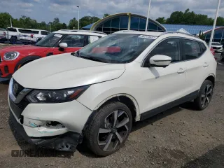 2020 Nissan Rogue SL with VIN JN1BJ1CW0LW378190, listed as a Copart auction lot 61900755 with 79,194 mi miles and Clean title. Bid and sale history available at DreamBid. Image 1.