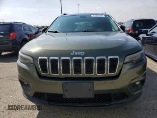 2019 Jeep Cherokee Latitude with VIN 1C4PJLCB0KD448342, listed as a Copart auction lot 51621495 with 86,551 mi miles and Salvage Title. Bid and sale history available at carsss.com. Image 5.