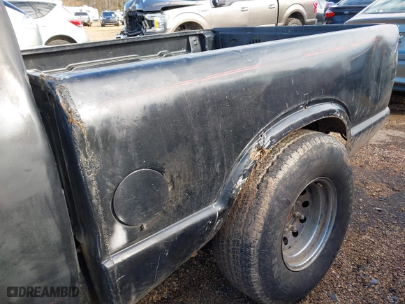 2004 Chevrolet Colorado LS Z85 with VIN 1GCCS198648176029, listed as a IAAI auction lot 41269418 with 198,985 mi miles. Bid and sale history available at carsss.com. Image 14.
