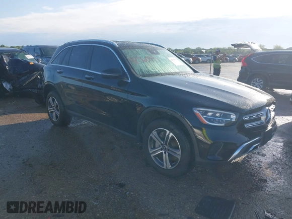2022 Mercedes-Benz GLC 300 with VIN W1N0G8DB7NV394945, listed as a IAAI auction lot 42060999 with 17,332 mi miles and . Bid and sale history available at DreamBid. Image 1.