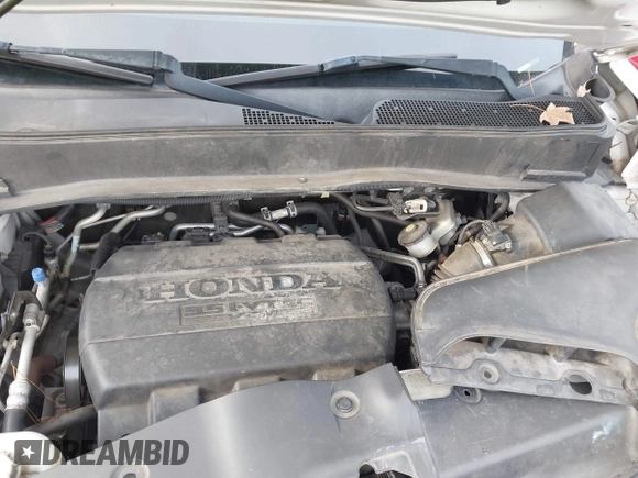 2015 Honda Pilot EX-L with VIN 5FNYF4H51FB010541, listed as a IAAI auction lot 40893246 with 215,295 mi miles and . Bid and sale history available at carsss.com. Image 10.