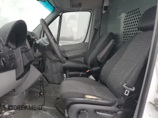 2013 Mercedes-Benz Sprinter with VIN WD3PF0CCXD5738068, listed as a Copart auction lot 86983934 with 348,679 mi miles and Salvage Title. Bid and sale history available at DreamBid. Image 7.