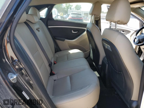 2015 Hyundai Elantra GT with VIN KMHD35LH4FU247154, listed as a Copart auction lot 68653354 with 92,597 mi miles and Salvage Title. Bid and sale history available at carsss.com. Image 10.