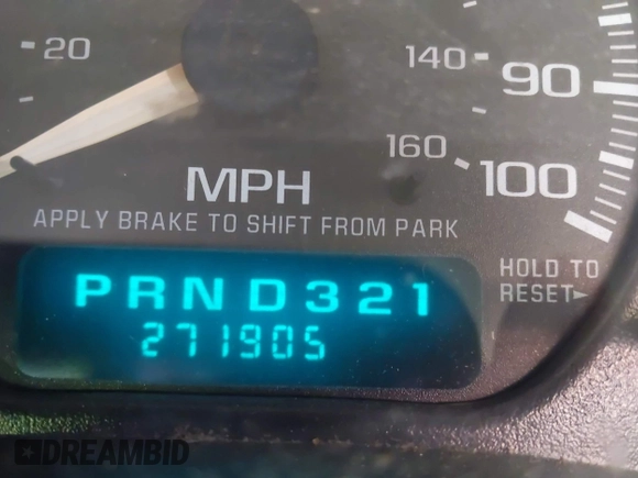 2002 Chevrolet Silverado 1500 LS with VIN 1GCEK14T92Z288688, listed as a IAAI auction lot 42051696 with 271,905 mi miles. Bid and sale history available at carsss.com. Image 7.