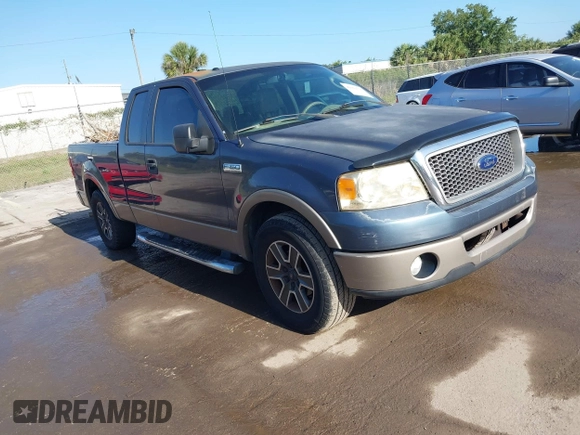 2006 Ford F-150 XLT with VIN 1FTPX12536NA29691, listed as a IAAI auction lot 42162776 with 222,417 mi miles. Bid and sale history available at carsss.com. Image 1.
