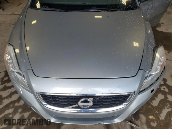 2011 Volvo C70 z VIN YV1672MC9BJ117685, wystawiony jako Copart lot #55387275 z przebiegiem 162 314 mil mil oraz Szkoda całkowita • Salvage title. Historia ofert i sprzedaży dostępna na DreamBid. Obrazek 11.