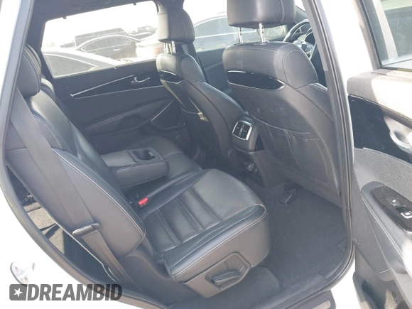 2017 Kia Sorento SX with VIN 5XYPK4A54HG237722, listed as a IAAI auction lot 41773186 with 109,839 mi miles and . Bid and sale history available at DreamBid. Image 8.