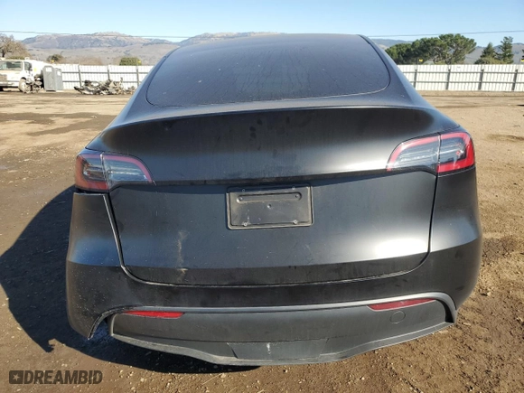 2023 Tesla Model Y Long Range with VIN 7SAYGAEE3PF833458, listed as a Copart auction lot 41800135 with 44,471 mi miles and Salvage Title. Bid and sale history available at carsss.com. Image 6.