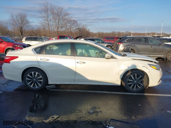 2017 Nissan Altima 2.5 SV with VIN 1N4AL3AP6HC162319, listed as a IAAI auction lot 41192111 with 22,003 mi miles. Bid and sale history available at carsss.com. Image 13.