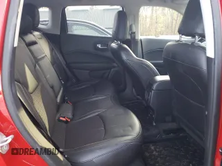 2019 Jeep Compass Latitude with VIN 3C4NJDBB9KT827915, listed as a Copart auction lot 85757104 with 14,713 mi miles and Salvage Title. Bid and sale history available at DreamBid. Image 11.
