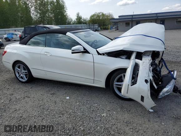 2011 Mercedes-Benz E 350 with VIN WDDKK5GFXBF055815, listed as a Copart auction lot 54975025 with Not provided miles and Salvage title. Bid and sale history available at DreamBid. Image 4.