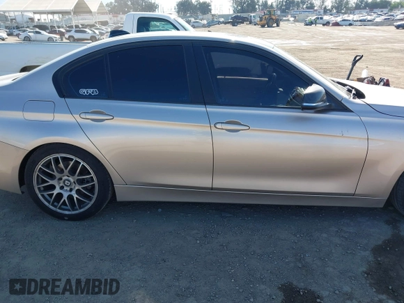 2014 BMW 3 Series 328i with VIN WBA3C1C53EK117260, listed as a IAAI auction lot 41996712 with 92,725 mi miles and . Bid and sale history available at carsss.com. Image 14.