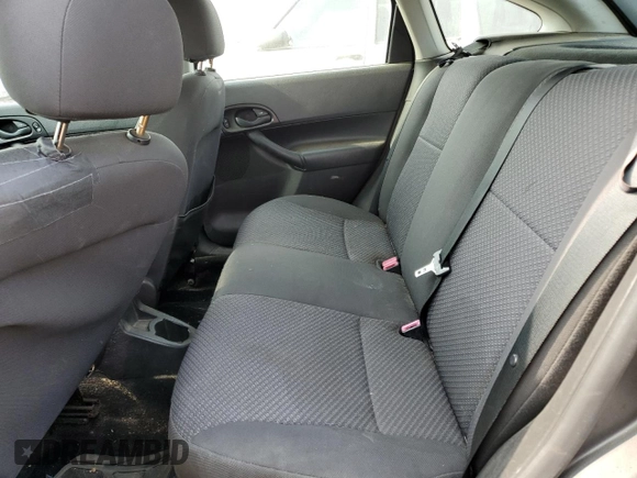 2005 Ford Focus S with VIN 3FAFP37NX5R134987, listed as a Copart auction lot 60478825 with 204,927 mi miles and Clean title. Bid and sale history available at DreamBid. Image 10.