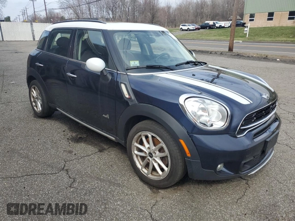 2016 MINI Countryman S with VIN WMWZC5C51GWU19983, listed as a Copart auction lot 51119195 with 117,881 mi miles and Clean Title. Bid and sale history available at DreamBid. Image 4.