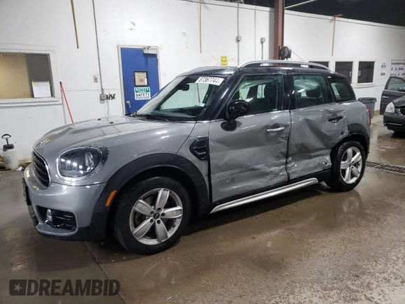 2018 MINI Countryman Cooper with VIN WMZYV5C3XJ3E02778, listed as a Copart auction lot 87367744 with 22,752 mi miles and Salvage Title. Bid and sale history available at carsss.com. Image 1.