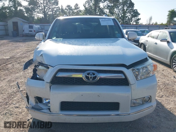 2011 Toyota 4Runner SR5 with VIN JTEZU5JR2B5014781, listed as a IAAI auction lot 42231932 with 124,646 mi miles and . Bid and sale history available at DreamBid. Image 12.
