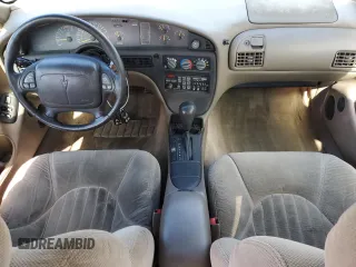 1997 Pontiac Bonneville SE z VIN 1G2HX52K7VH211607, wystawiony jako Copart lot #73705454 z przebiegiem 116 307 mil mil oraz Szkoda całkowita • Salvage title. Historia ofert i sprzedaży dostępna na DreamBid. Obrazek 8.