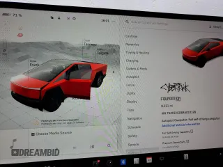 2024 Tesla Cybertruck z VIN 7G2CEHED6RA010128, wystawiony jako Copart lot #45325565 z przebiegiem 8 331 mil mil oraz Szkoda całkowita • Salvage title. Historia ofert i sprzedaży dostępna na DreamBid. Obrazek 9.
