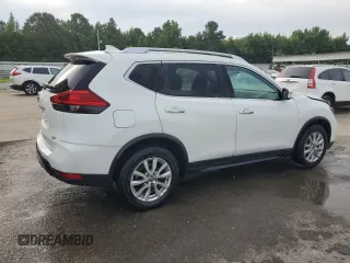 2017 Nissan Rogue SV with VIN KNMAT2MT1HP555957, listed as a Copart auction lot 62480165 with 210,247 mi miles and Salvage title. Bid and sale history available at DreamBid. Image 3.