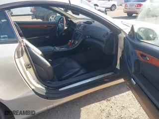 2003 Mercedes-Benz SL-Class with VIN WDBSK75F53F010905, listed as a IAAI auction lot 41998993 with 1 mi miles. Bid and sale history available at carsss.com. Image 5.