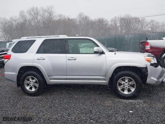 2011 Toyota 4Runner Trail with VIN JTEBU5JR5B5074250, listed as a IAAI auction lot 41796053 with 152,447 mi miles. Bid and sale history available at carsss.com. Image 13.