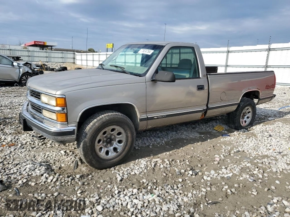 1998 Chevrolet Silverado 1500 with VIN 1GCEK14R9WZ155388, listed as a Copart auction lot 77624754 with 206,464 mi miles and Salvage Title. Bid and sale history available at DreamBid. Image 1.