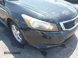 2010 Honda Accord LX z VIN 1HGCP2F37AA023469, wystawiony jako IAAI lot #42218686 z przebiegiem 247 119 mil mil oraz . Historia ofert i sprzedaży dostępna na DreamBid. Obrazek 6.