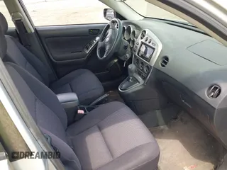 2005 Pontiac Vibe with VIN 5Y2SL63885Z465004, listed as a IAAI auction lot 42526790 with 129,702 mi miles and . Bid and sale history available at DreamBid. Image 5.