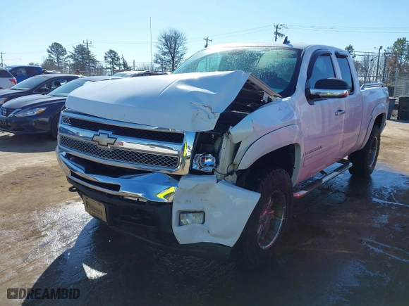 2009 Chevrolet Silverado 1500 LT with VIN 1GCEK29029Z130899, listed as a IAAI auction lot 41497426 with 161,609 mi miles. Bid and sale history available at carsss.com. Image 18.