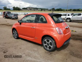 2015 FIAT 500e with VIN 3C3CFFGE4FT555467, listed as a Copart auction lot 66020695 with 21,052 mi miles and Clean title. Bid and sale history available at DreamBid. Image 2.