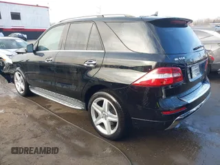 2014 Mercedes-Benz M 550 with VIN 4JGDA7DBXEA336013, listed as a IAAI auction lot 41517806 with 85,110 mi miles and . Bid and sale history available at carsss.com. Image 3.