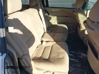 2007 Honda Odyssey EX with VIN 5FNRL38417B055298, listed as a IAAI auction lot 39332584 with 232,760 mi miles. Bid and sale history available at carsss.com. Image 8.