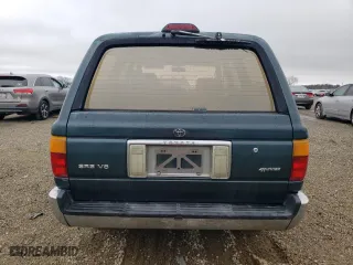 1995 Toyota 4Runner SR5 with VIN JT3VN39W9S0191148, listed as a Copart auction lot 86195804 with 202,548 mi miles and Salvage Title. Bid and sale history available at carsss.com. Image 6.