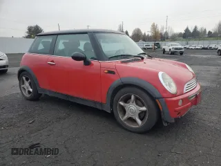 2003 MINI Hardtop z VIN WMWRC33413TC45360, wystawiony jako Copart lot #82666434 z przebiegiem 123 226 mil mil oraz Szkoda całkowita • Salvage title. Historia ofert i sprzedaży dostępna na DreamBid. Obrazek 4.