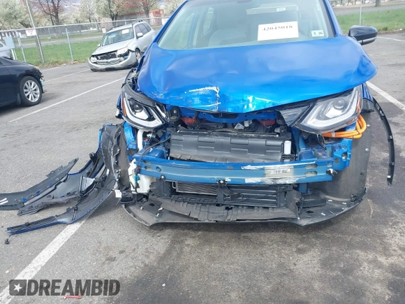 2021 Chevrolet Bolt EV LT z VIN 1G1FY6S08M4112443, wystawiony jako IAAI lot #42045018 z przebiegiem 38 920 mil mil oraz . Historia ofert i sprzedaży dostępna na DreamBid. Obrazek 6.