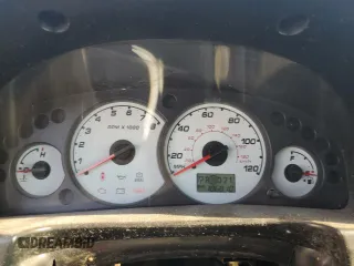 2001 Ford Escape XLS with VIN 1FMYU02161KE97828, listed as a Copart auction lot 62542154 with 186,810 mi miles and Salvage Title. Bid and sale history available at carsss.com. Image 9.