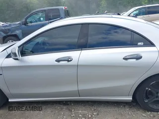 2014 Mercedes-Benz CLA 250 with VIN WDDSJ4EB2EN055850, listed as a IAAI auction lot 42475469 with 132,649 mi miles and . Bid and sale history available at DreamBid. Image 15.