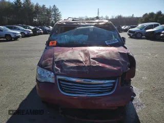 2016 Chrysler Town & Country Touring z VIN 2C4RC1CG3GR111784, wystawiony jako Copart lot #88039365 z przebiegiem Nie podano mil oraz Szkody całkowita. Historia ofert i sprzedaży dostępna na DreamBid. Obrazek 5.