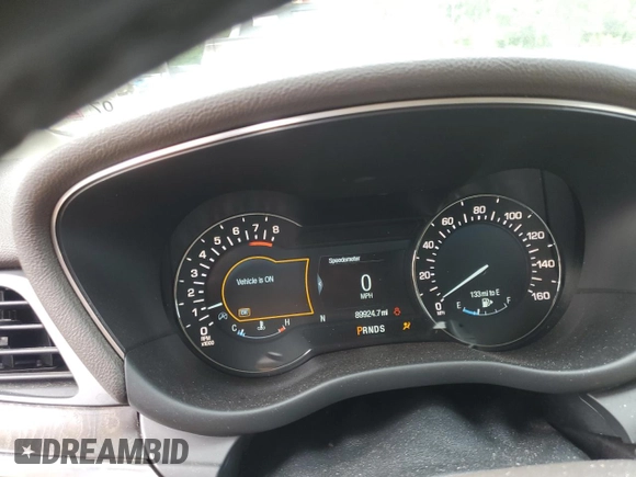 2017 Lincoln MKC Reserve с VIN 5LMCJ3C92HUL04966, выставлен на аукционе Copart как лот 57449045 с пробегом 89 924 миль миль и Списание • Salvage title. История ставок и продаж доступна на DreamBid. Изображение 9.
