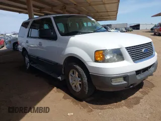 2004 Ford Expedition Special Service with VIN 1FMPU16L14LB22571, listed as a IAAI auction lot 41941673 with 1 mi miles. Bid and sale history available at carsss.com. Image 1.