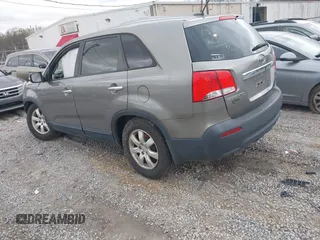 2012 Kia Sorento LX with VIN 5XYKT3A18CG194431, listed as a IAAI auction lot 41802901 with 221,812 mi miles. Bid and sale history available at carsss.com. Image 3.