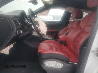 2017 Porsche Macan S z VIN WP1AB2A50HLB14965, wystawiony jako Copart lot #89168745 z przebiegiem 106 456 mil mil oraz Szkody całkowita. Historia ofert i sprzedaży dostępna na DreamBid. Obrazek 7.