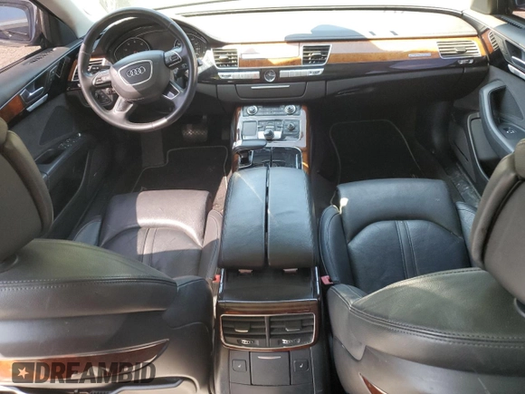 2012 Audi A8 z VIN WAURVAFDXCN001167, wystawiony jako Copart lot #57227105 z przebiegiem 154 409 mil mil oraz Szkoda całkowita • Salvage title. Historia ofert i sprzedaży dostępna na DreamBid. Obrazek 8.