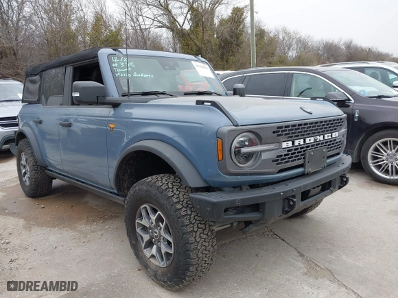 2024 Ford Bronco Badlands with VIN 1FMEE9BP9RLA24861, listed as a IAAI auction lot 41750517 with 8,269 mi miles. Bid and sale history available at carsss.com. Image 1.