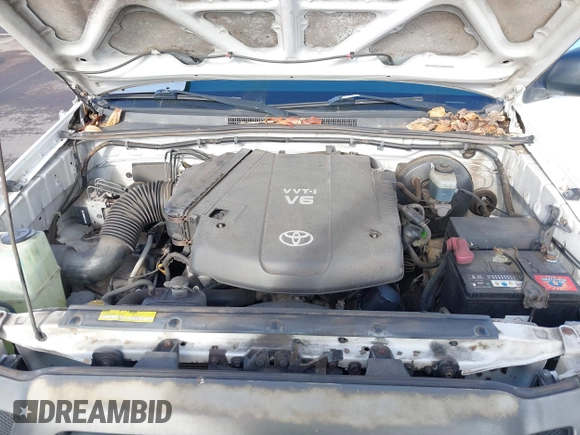 2005 Toyota Tacoma PreRunner z VIN 5TETU62N55Z086801, wystawiony jako IAAI lot #41699187 z przebiegiem 171 703 mil mil oraz . Historia ofert i sprzedaży dostępna na DreamBid. Obrazek 10.