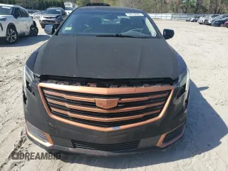 2018 Cadillac XTS Livery z VIN 2G61U5S35J9168773, wystawiony jako Copart lot #54818035 z przebiegiem 62 219 mil mil oraz Szkoda całkowita • Salvage title. Historia ofert i sprzedaży dostępna na DreamBid. Obrazek 5.